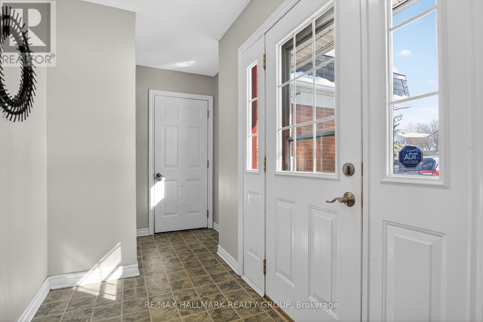 37 PRIAM WAY Image 2