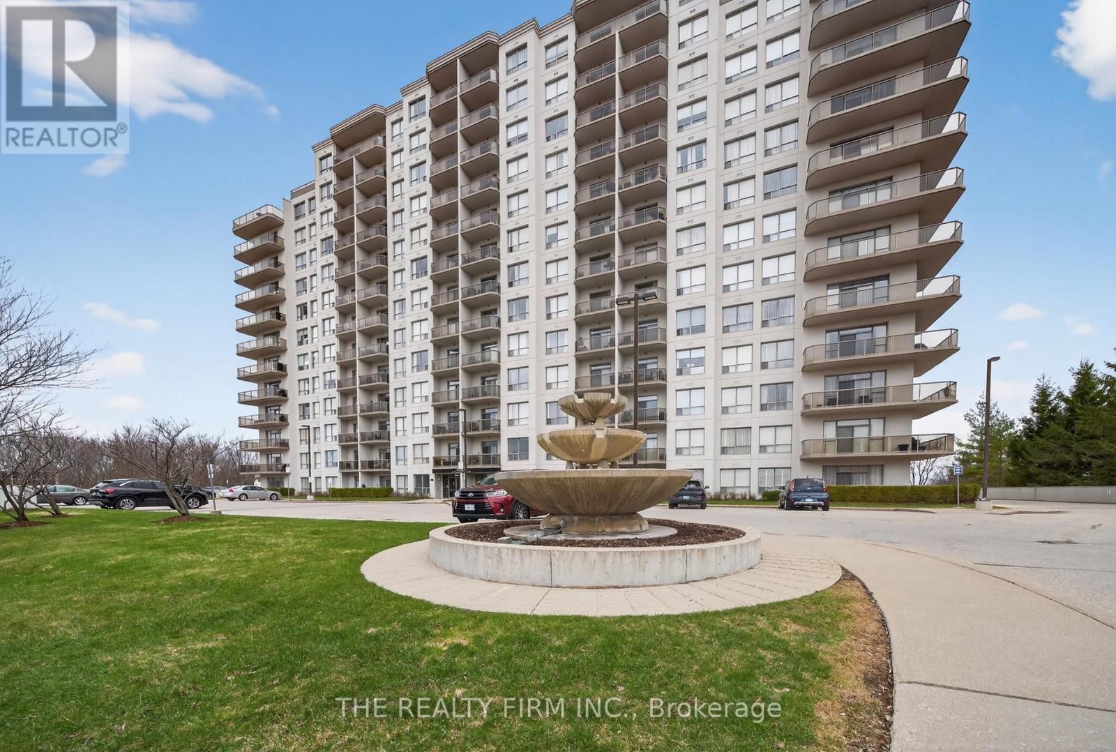 803 - 353 COMMISSIONERS ROAD WEST Image 1