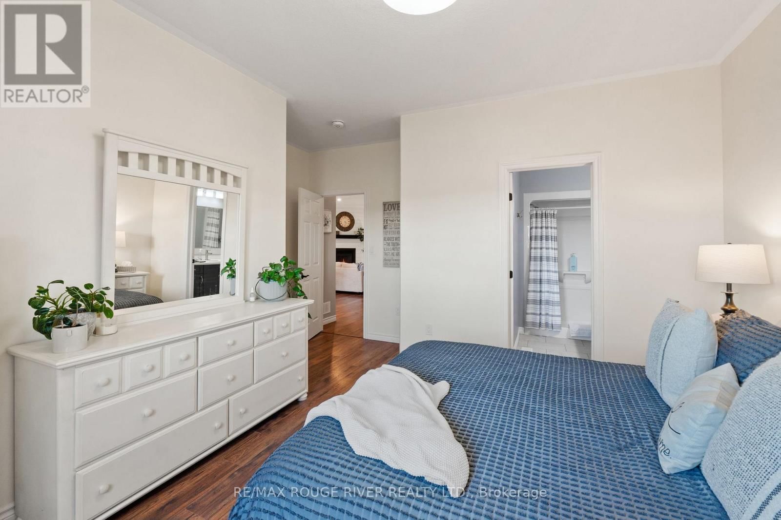 124 BRENNAN CRESCENT Image 22