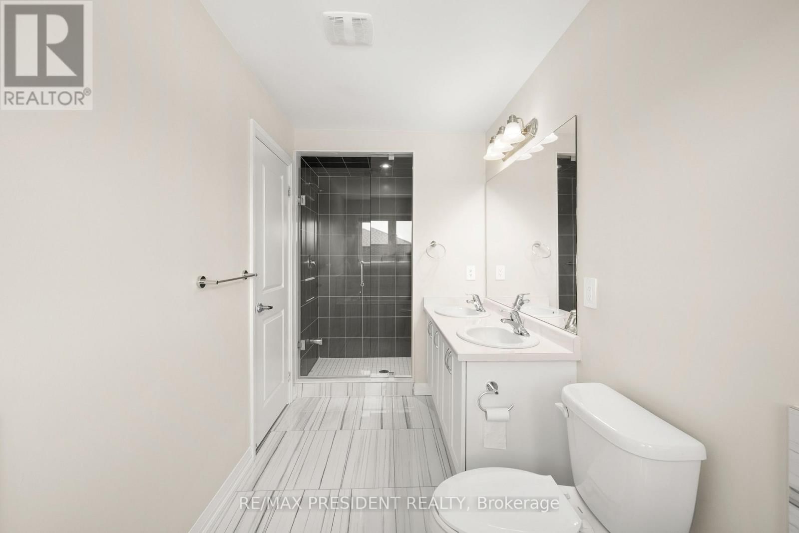 100 CORLEY STREET WEST Image 39