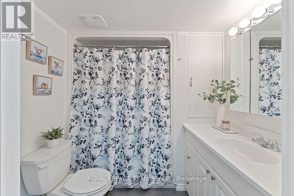 123 ABBEYHILL DRIVE Image 25