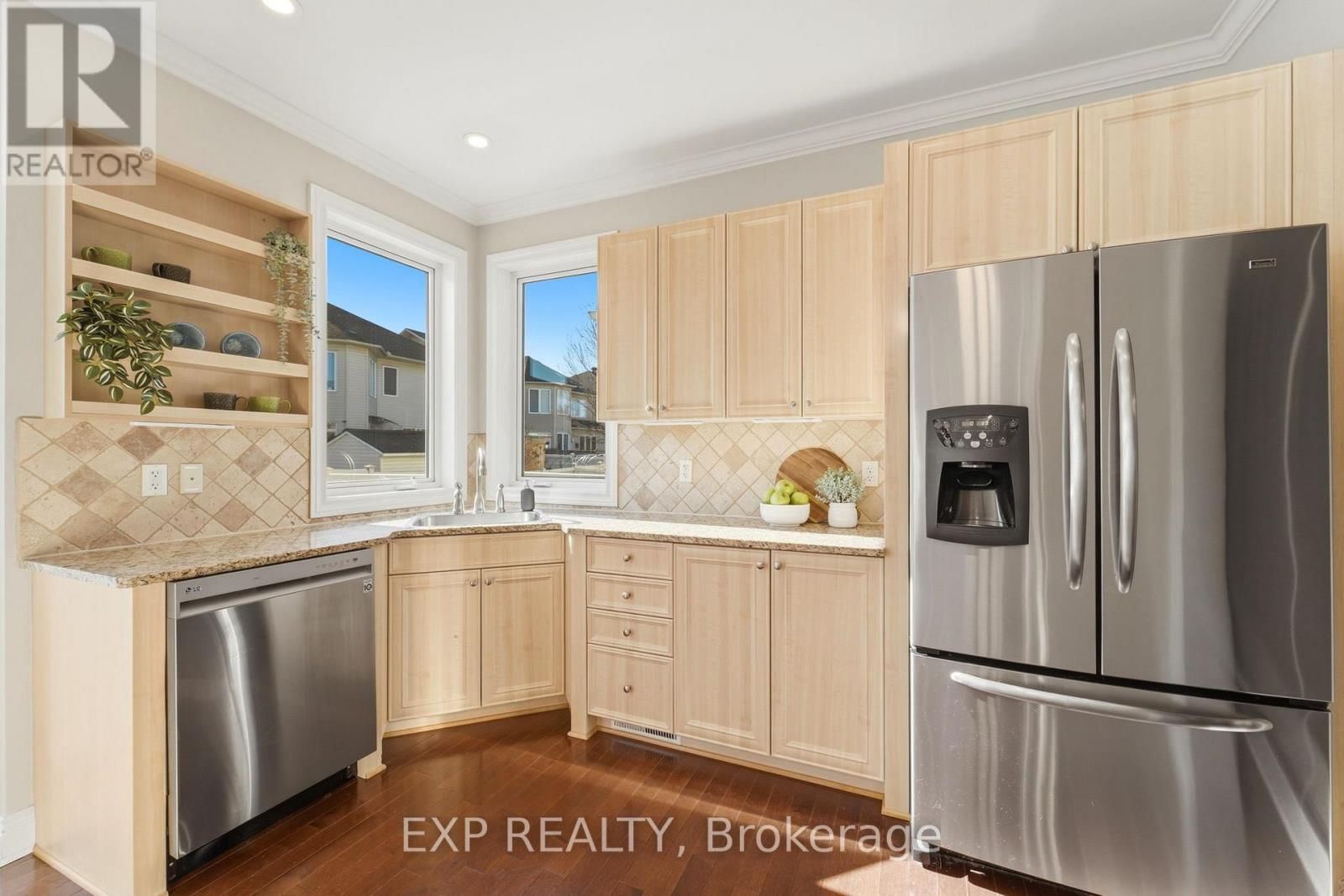 509 CLARINGTON AVENUE Image 19