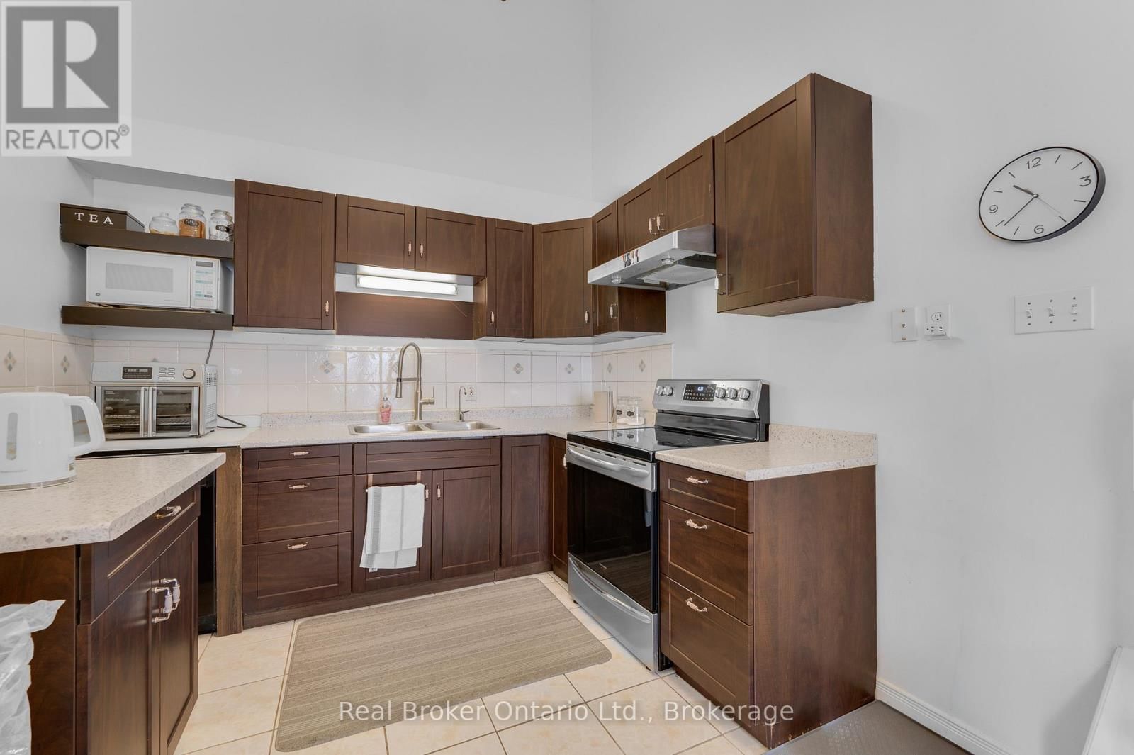 23 MOSSER DRIVE Image 13