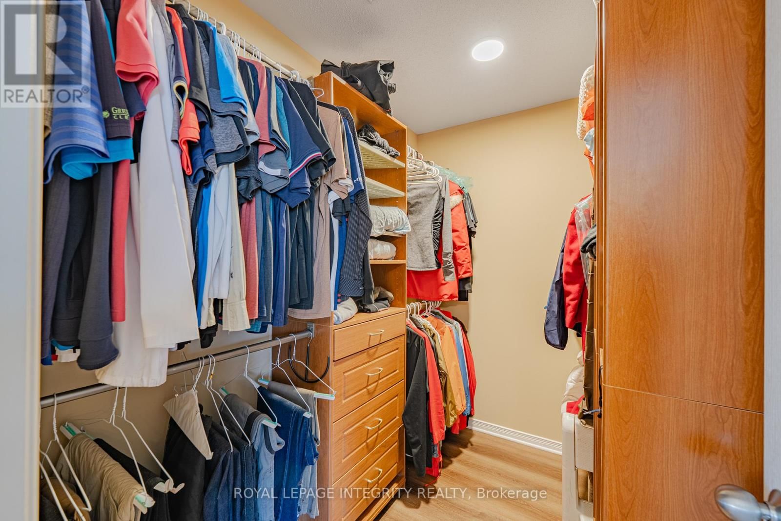 349 CELTIC RIDGE CRESCENT Image 27