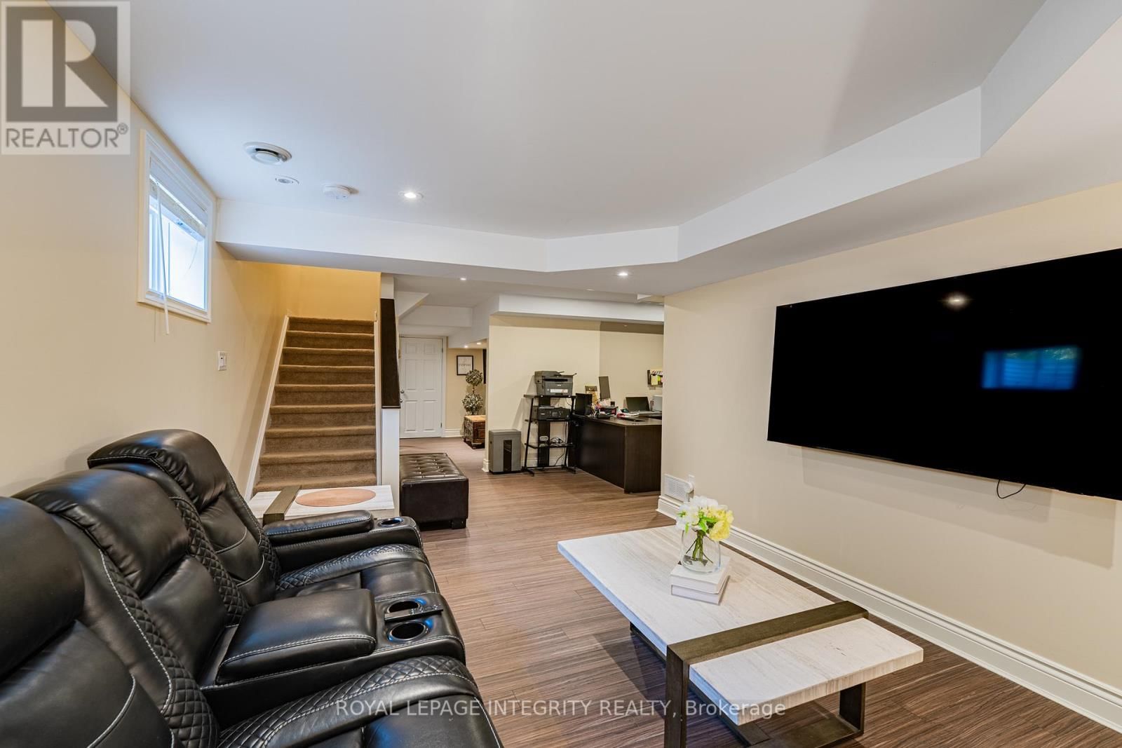 349 CELTIC RIDGE CRESCENT Image 34