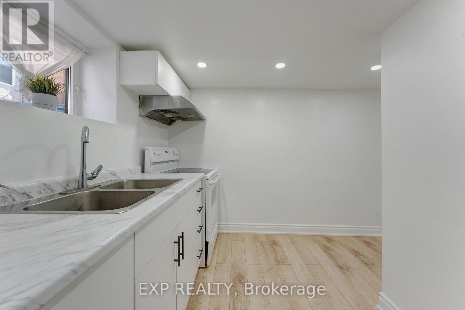 24 ONWARD AVENUE Image 34