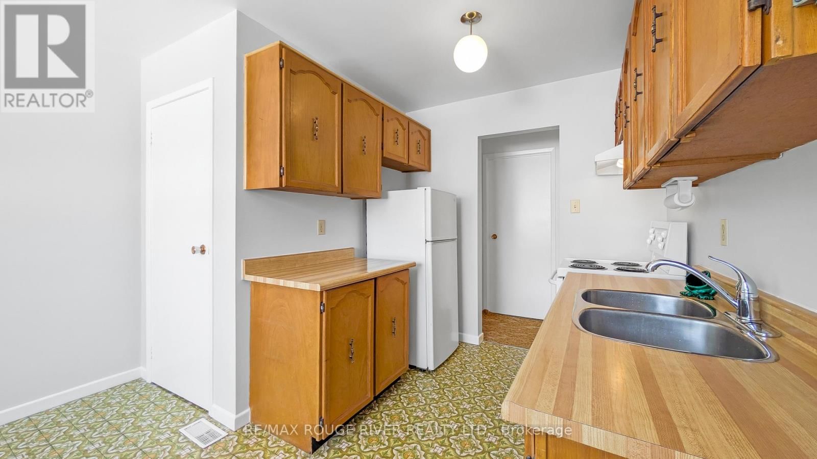 20 COYLE CRESCENT Image 20