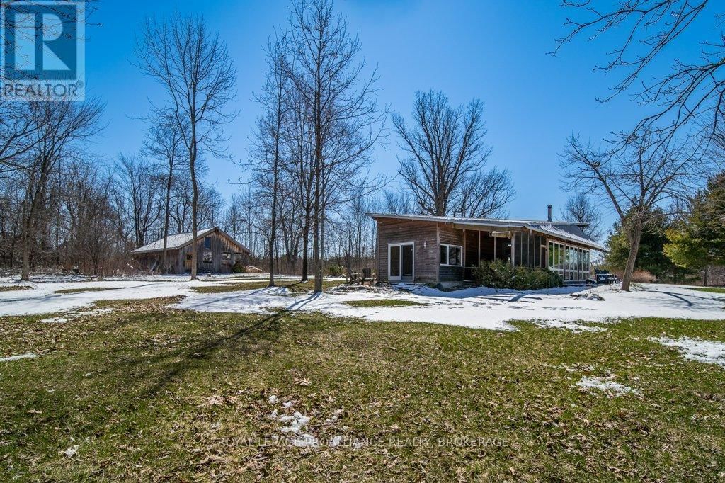 97A 12TH LINE ROAD Image 28