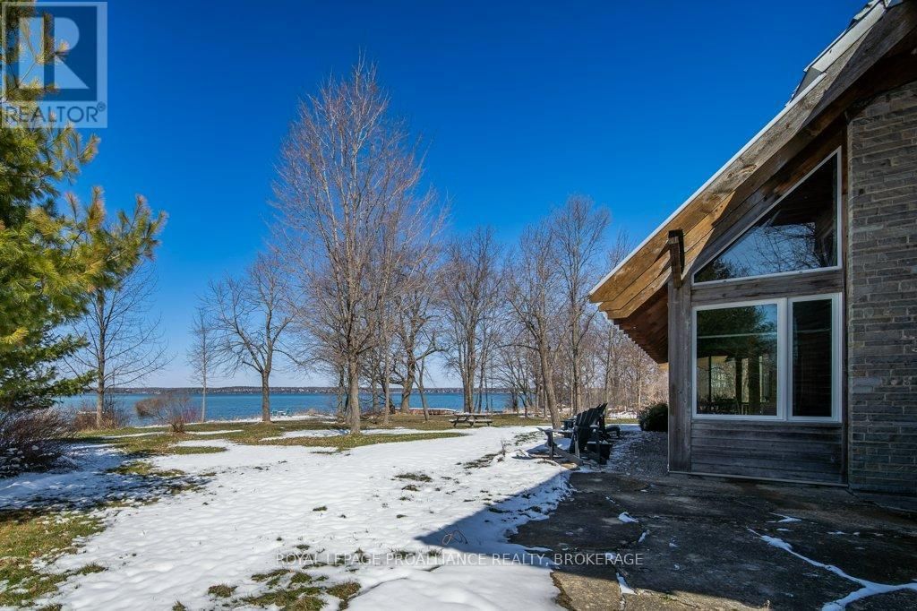 97A 12TH LINE ROAD Image 33