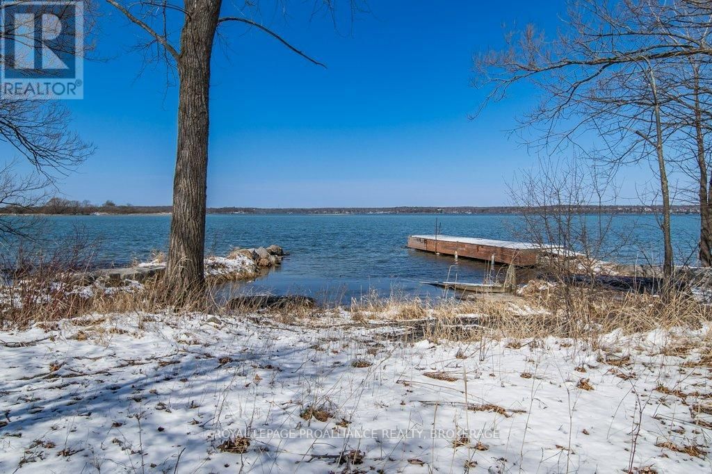 97A 12TH LINE ROAD Image 35