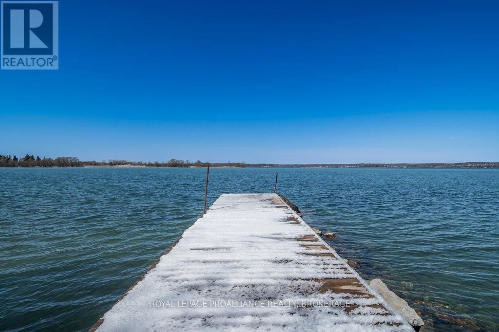 97A 12TH LINE ROAD Image 36