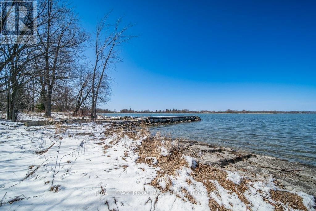 97A 12TH LINE ROAD Image 38