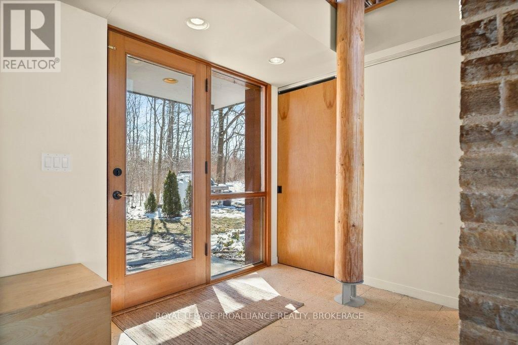 97A 12TH LINE ROAD Image 4