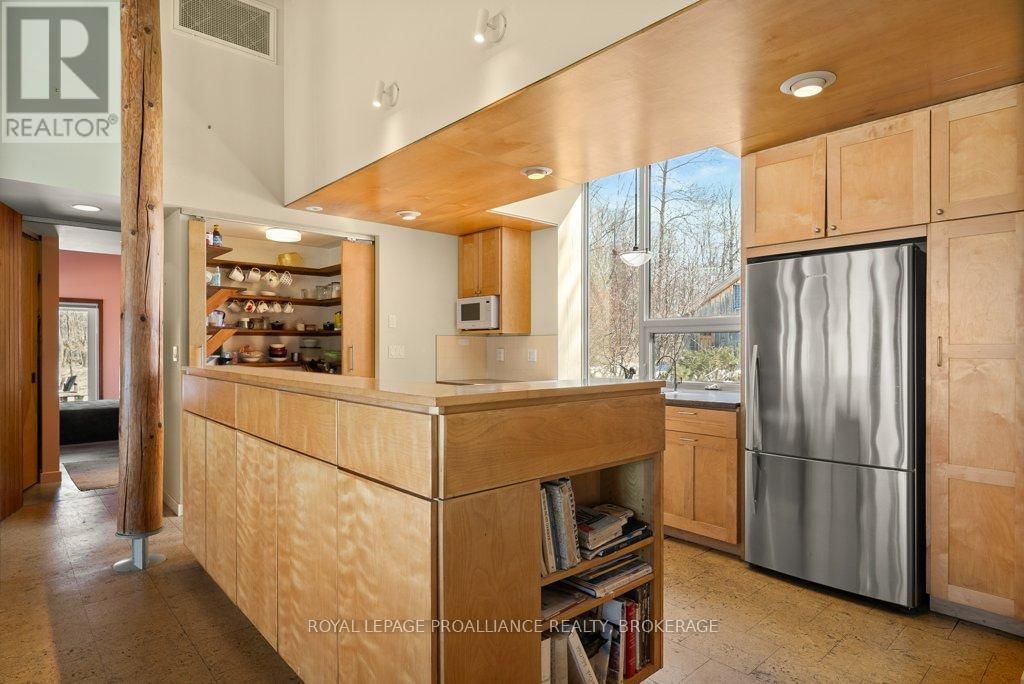 97A 12TH LINE ROAD Image 8