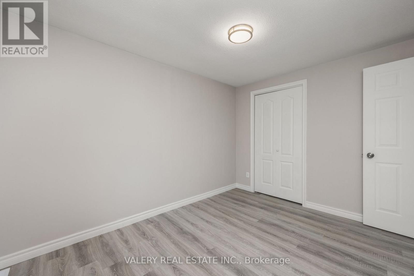 1 - 48 CLARENCE STREET Image 16