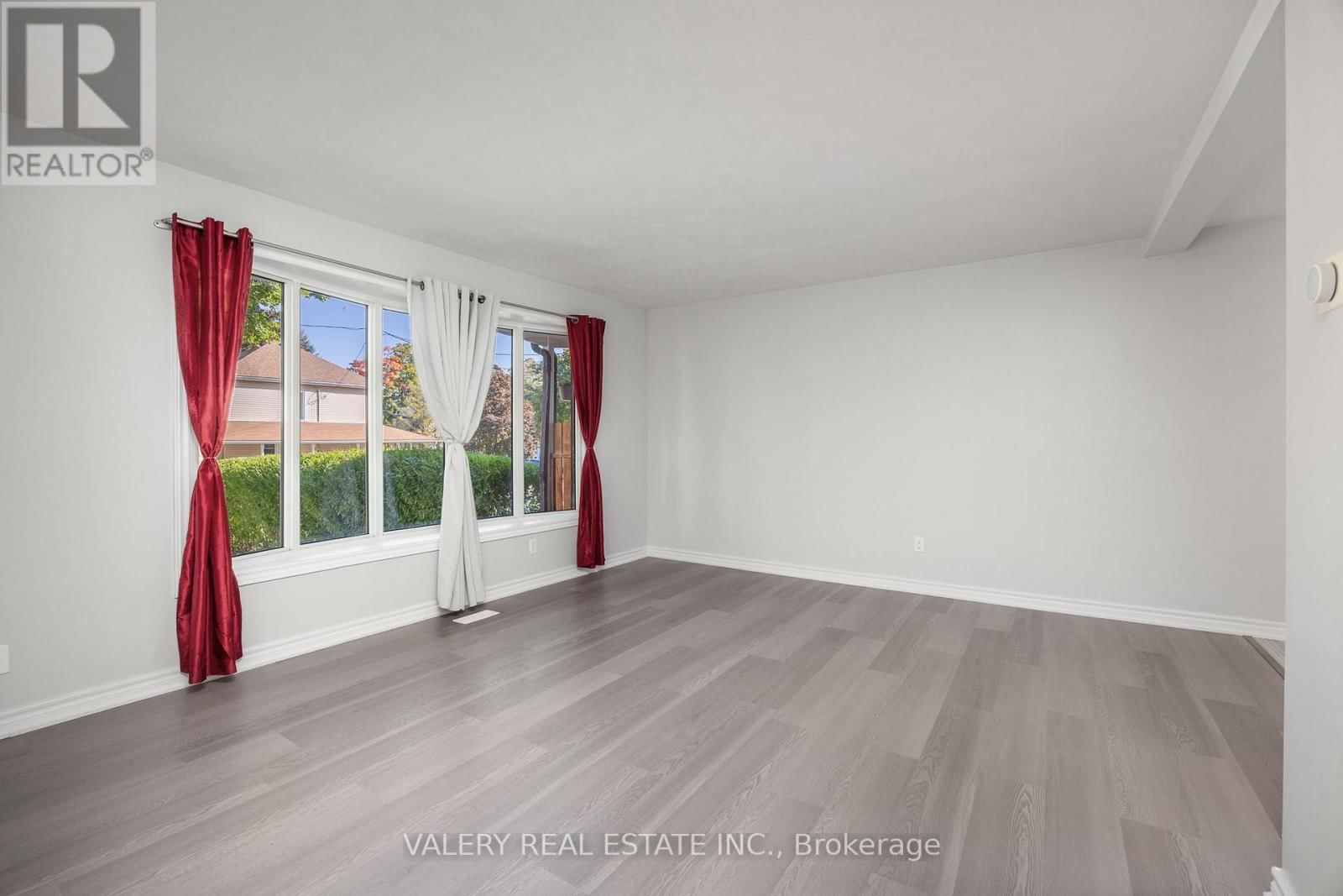 1 - 48 CLARENCE STREET Image 4