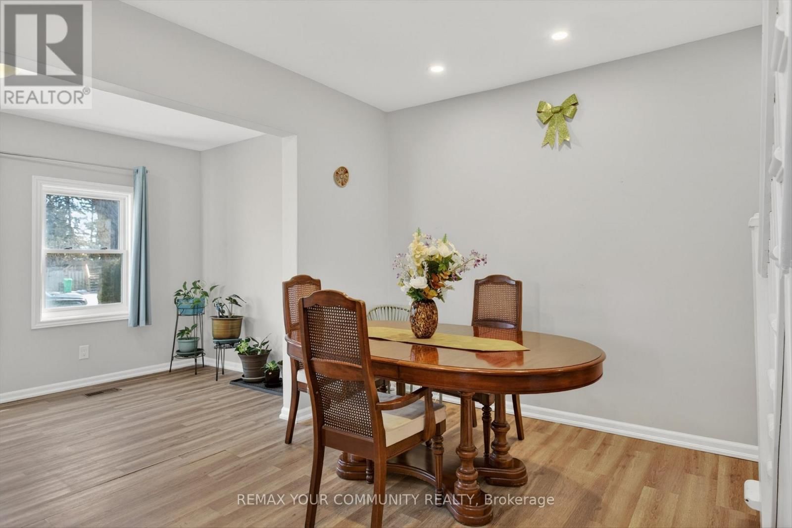 426 WOLSELY STREET Image 6