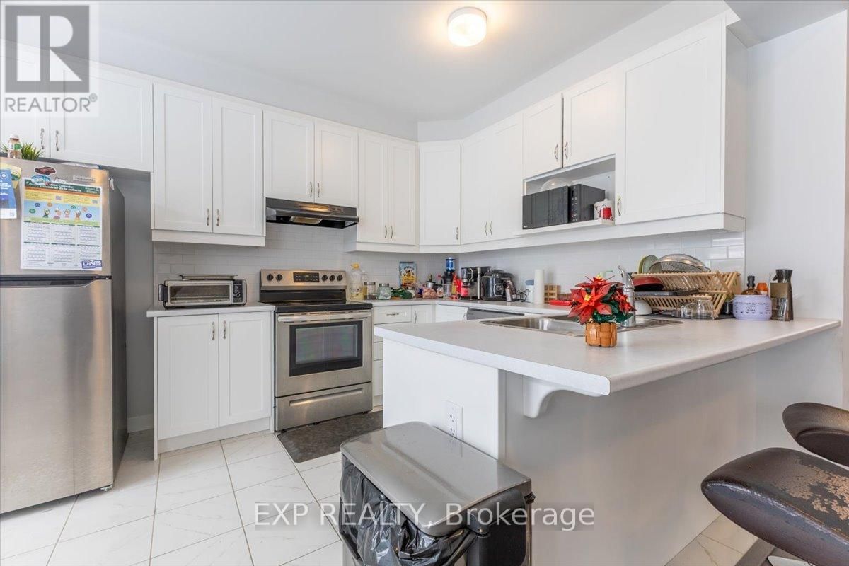 297 BILLRIAN CRESCENT Image 9