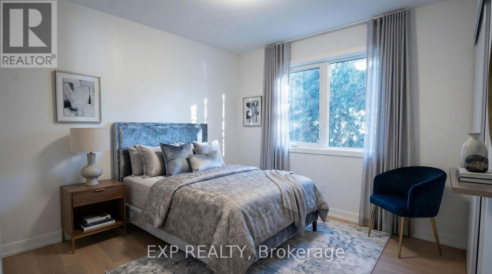 234, 236 WOODROFFE AVENUE Image 13