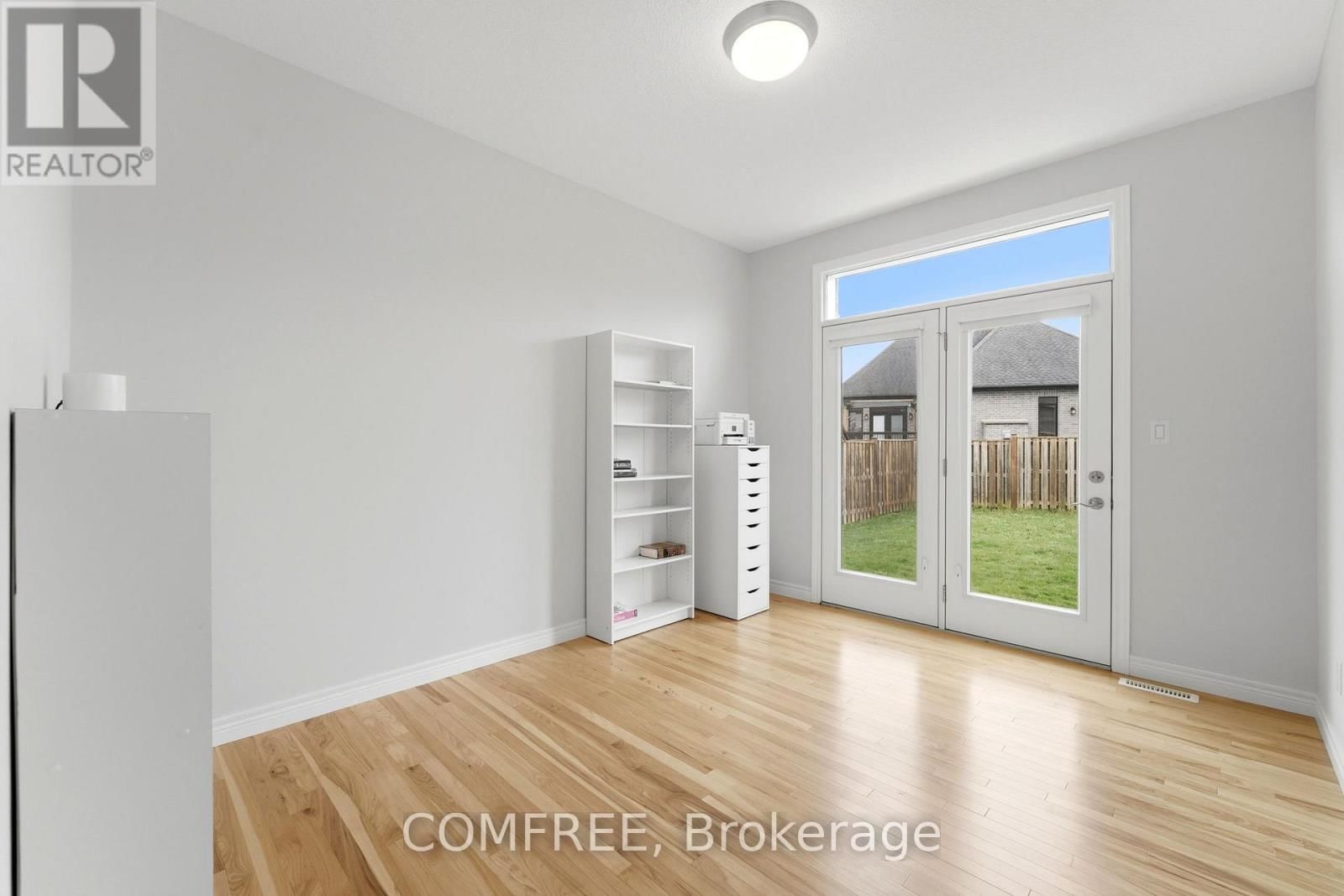 152 JUNO CRESCENT Image 15