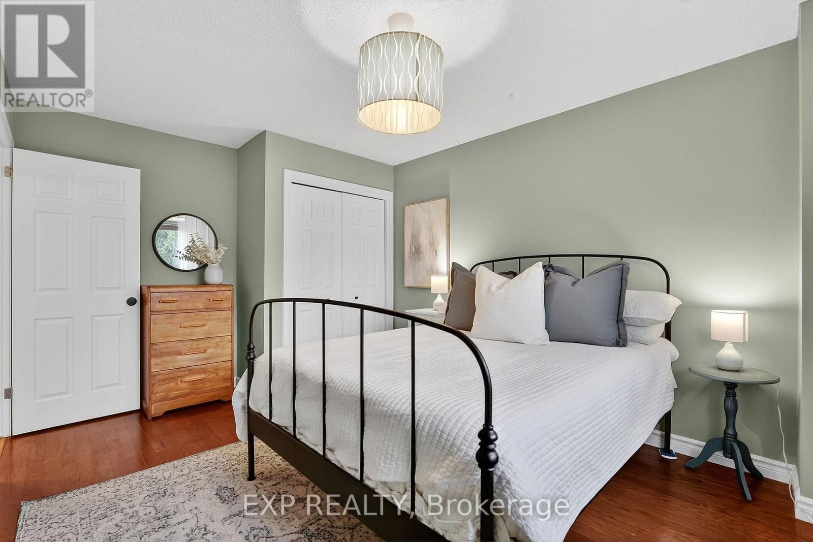 28 NORTHWOOD DRIVE Image 21