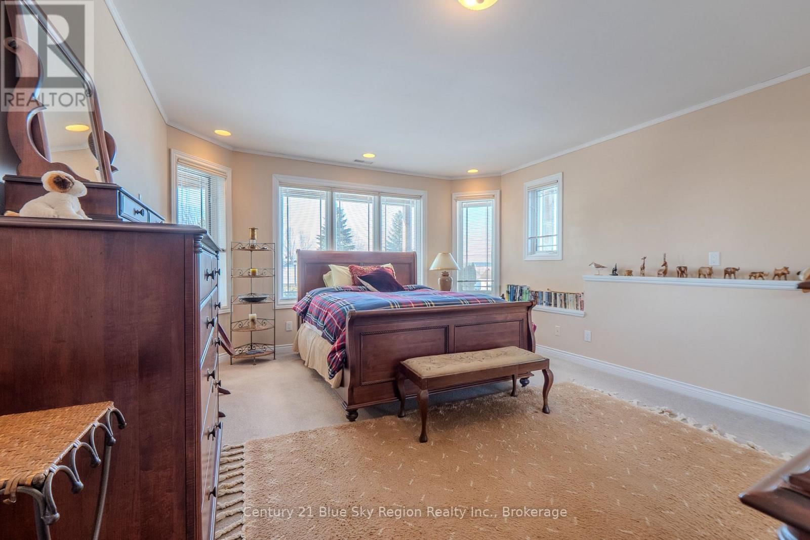 422 OSPREY CRESCENT Image 26