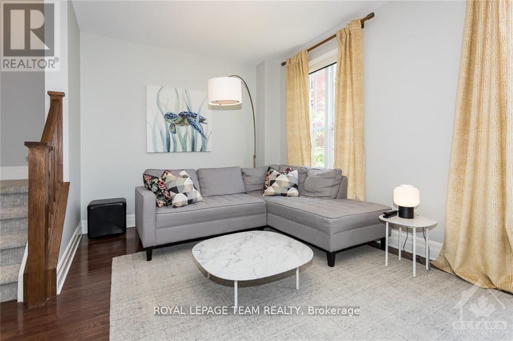 100 APPLEGATE PRIVATE Image 12