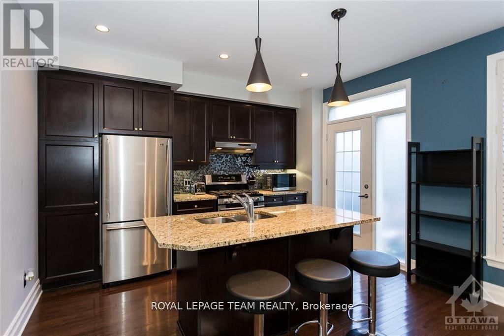 100 APPLEGATE PRIVATE Image 15