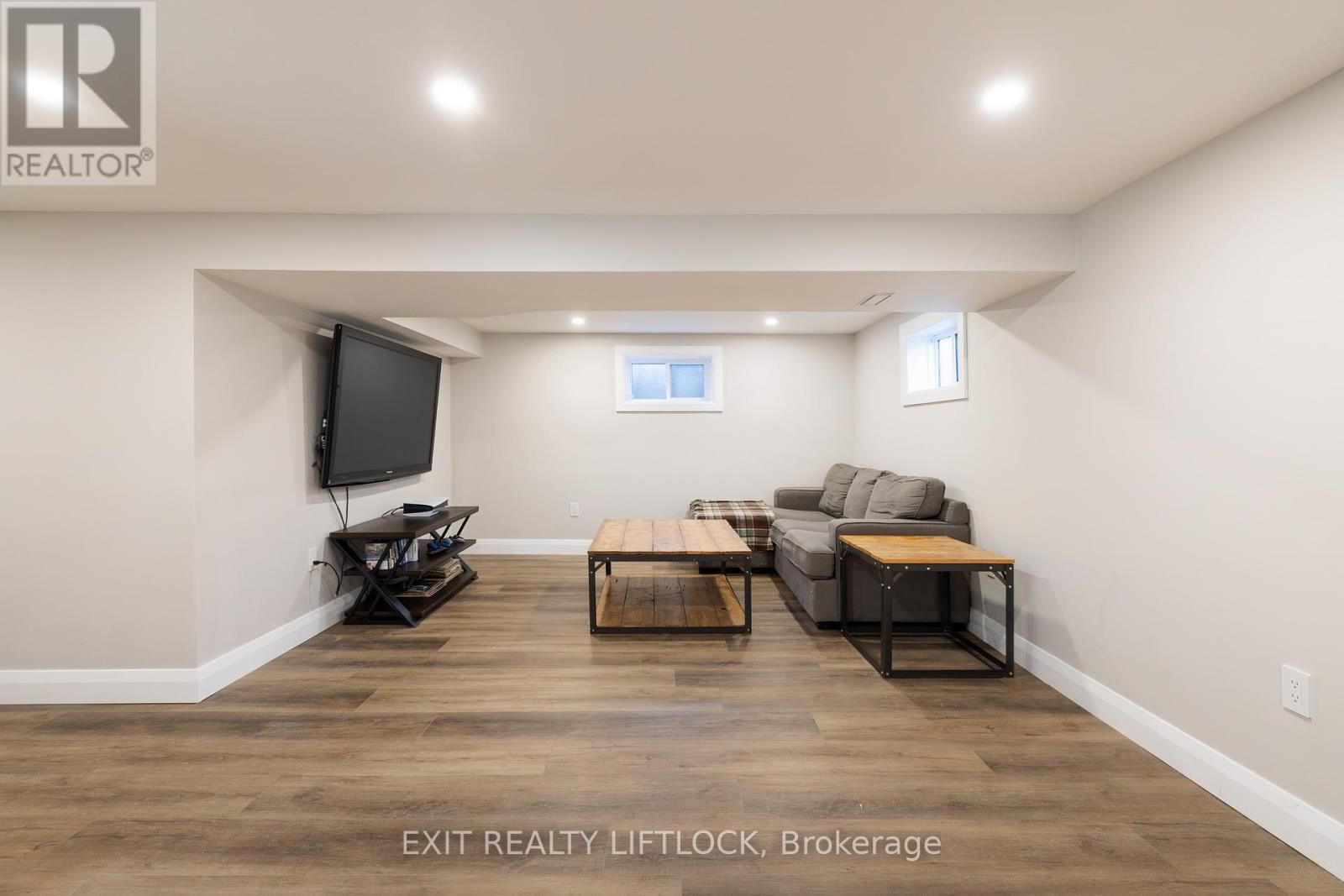 4 COUNTY ROAD 4 Image 19