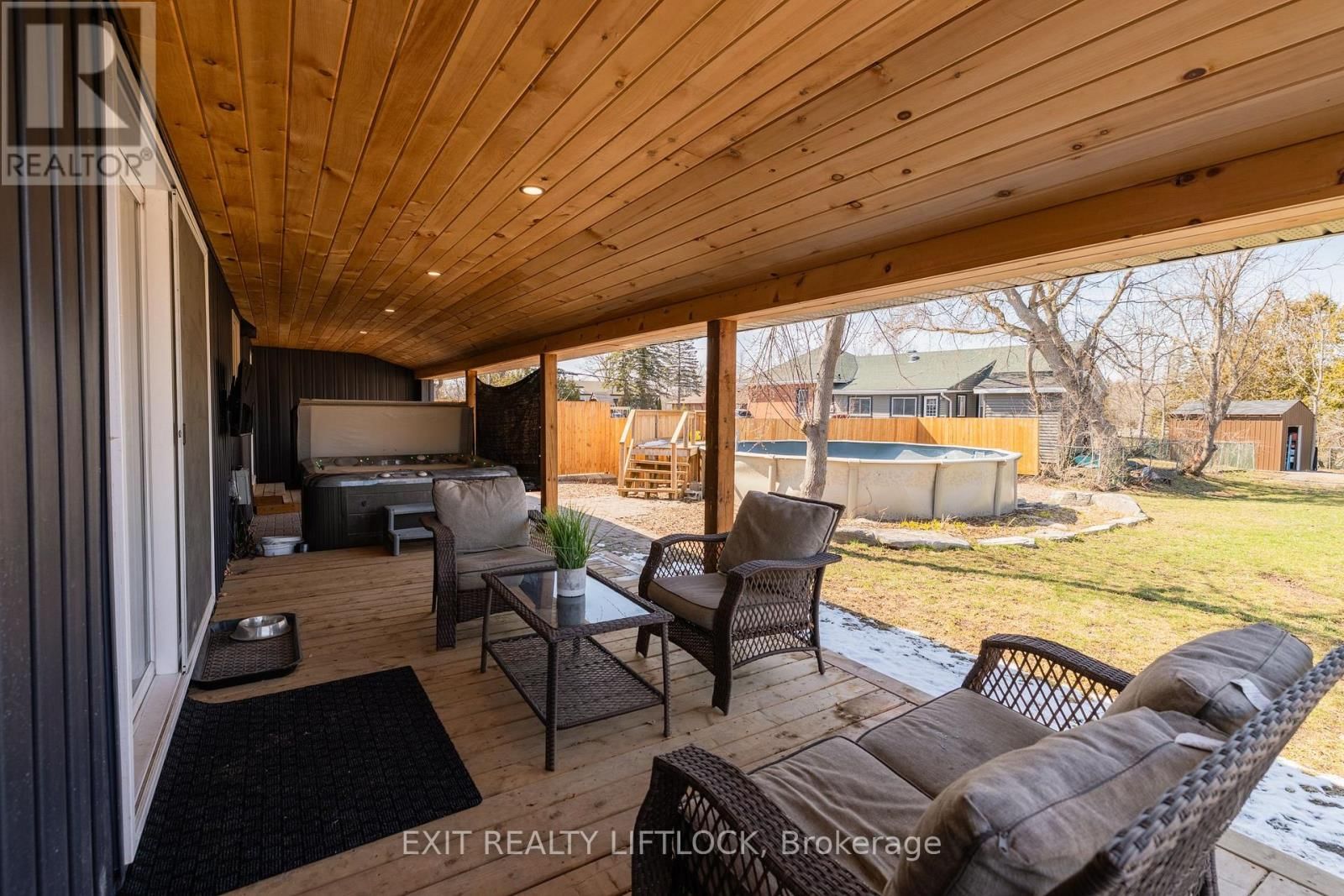 4 COUNTY ROAD 4 Image 23