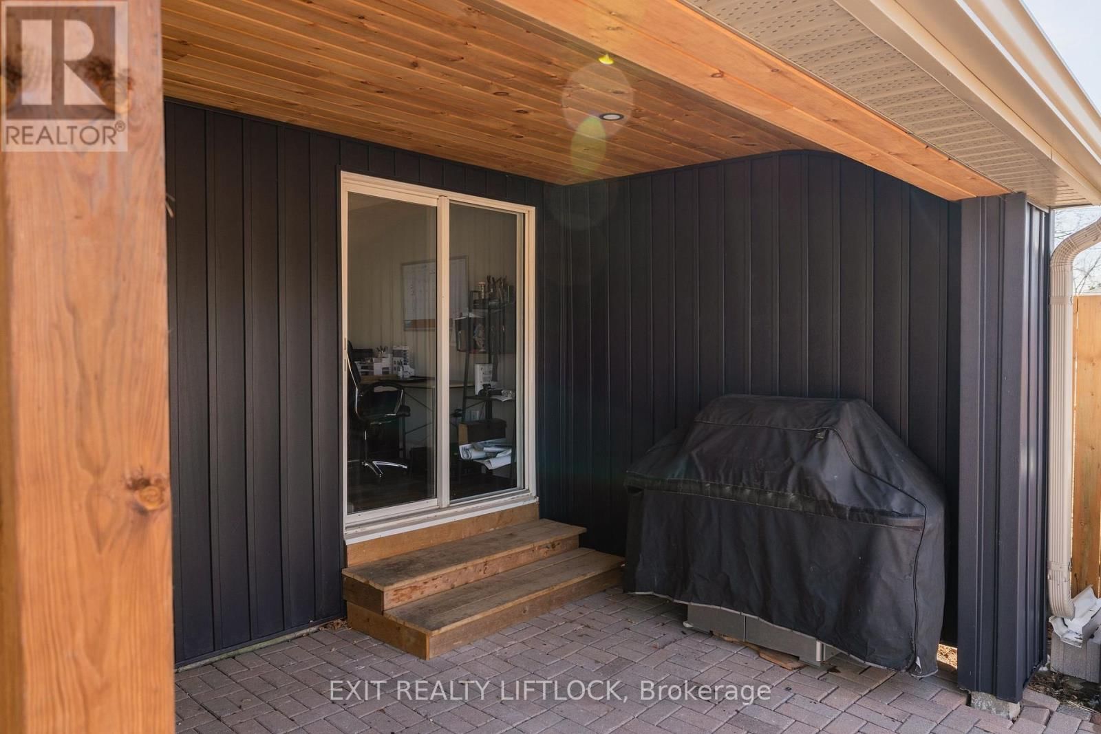 4 COUNTY ROAD 4 Image 24