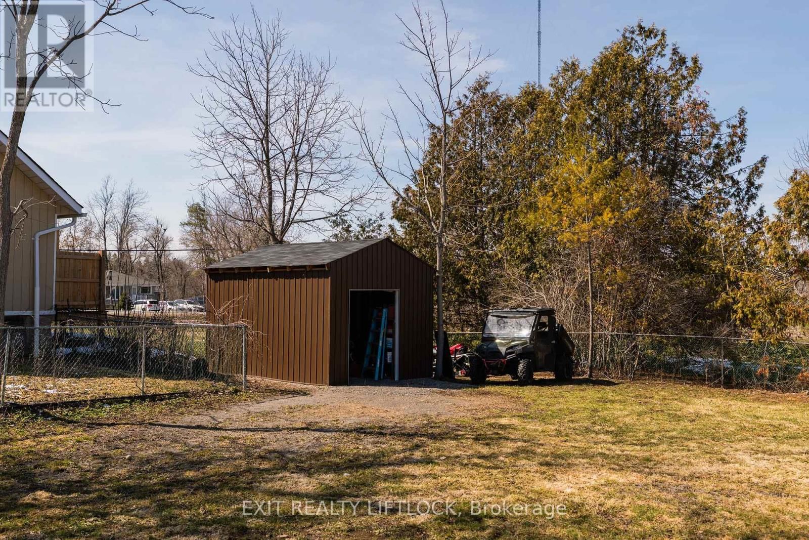 4 COUNTY ROAD 4 Image 30