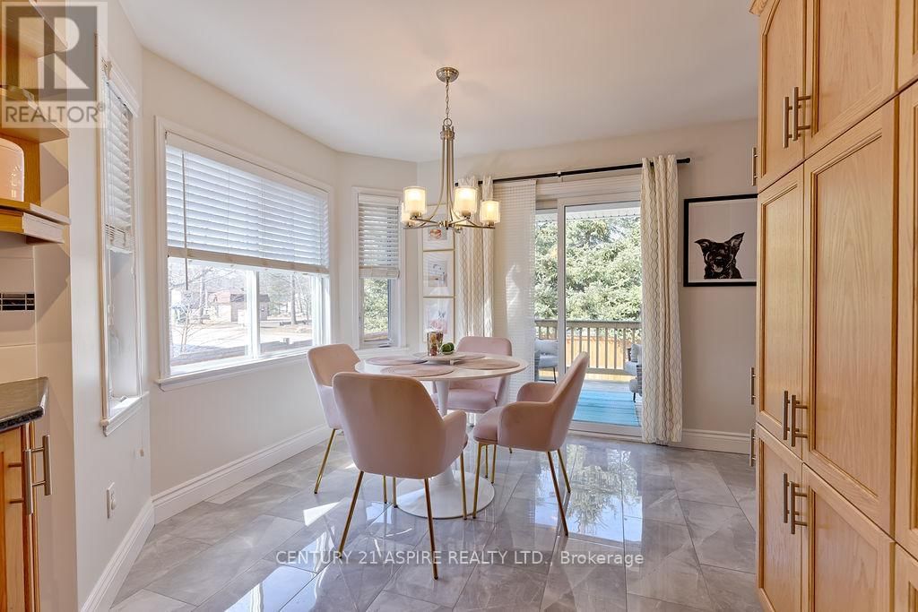 32 BAYSHORE DRIVE Image 16