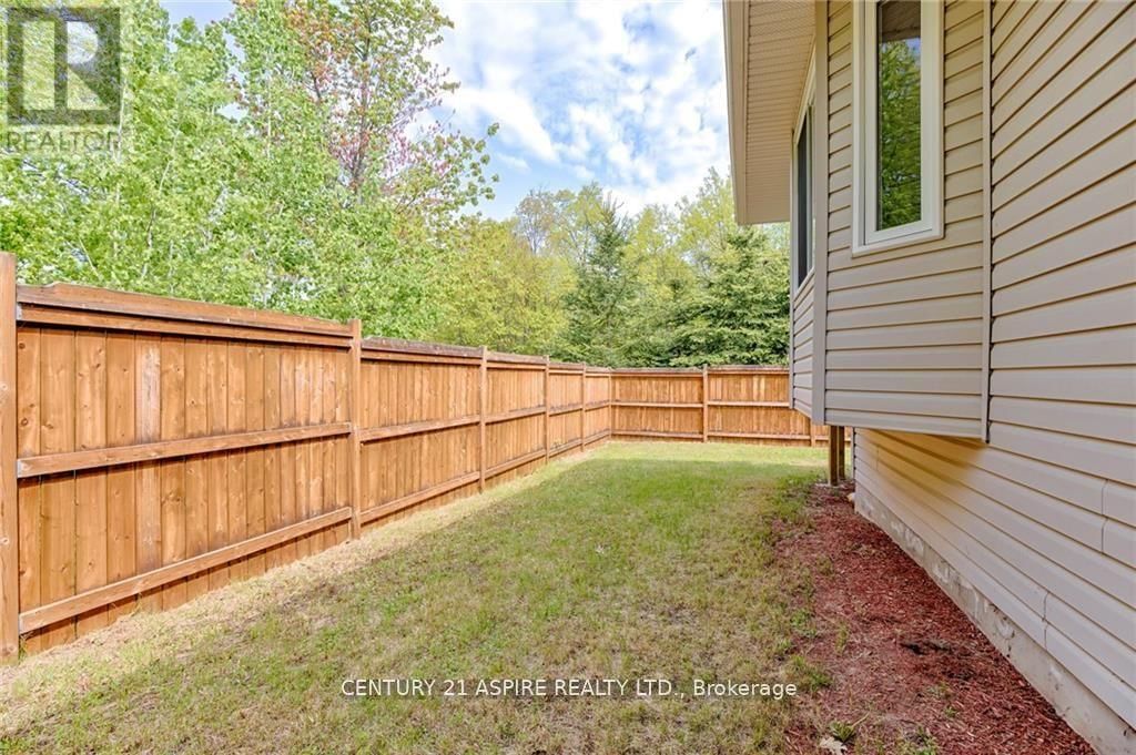 32 BAYSHORE DRIVE Image 46