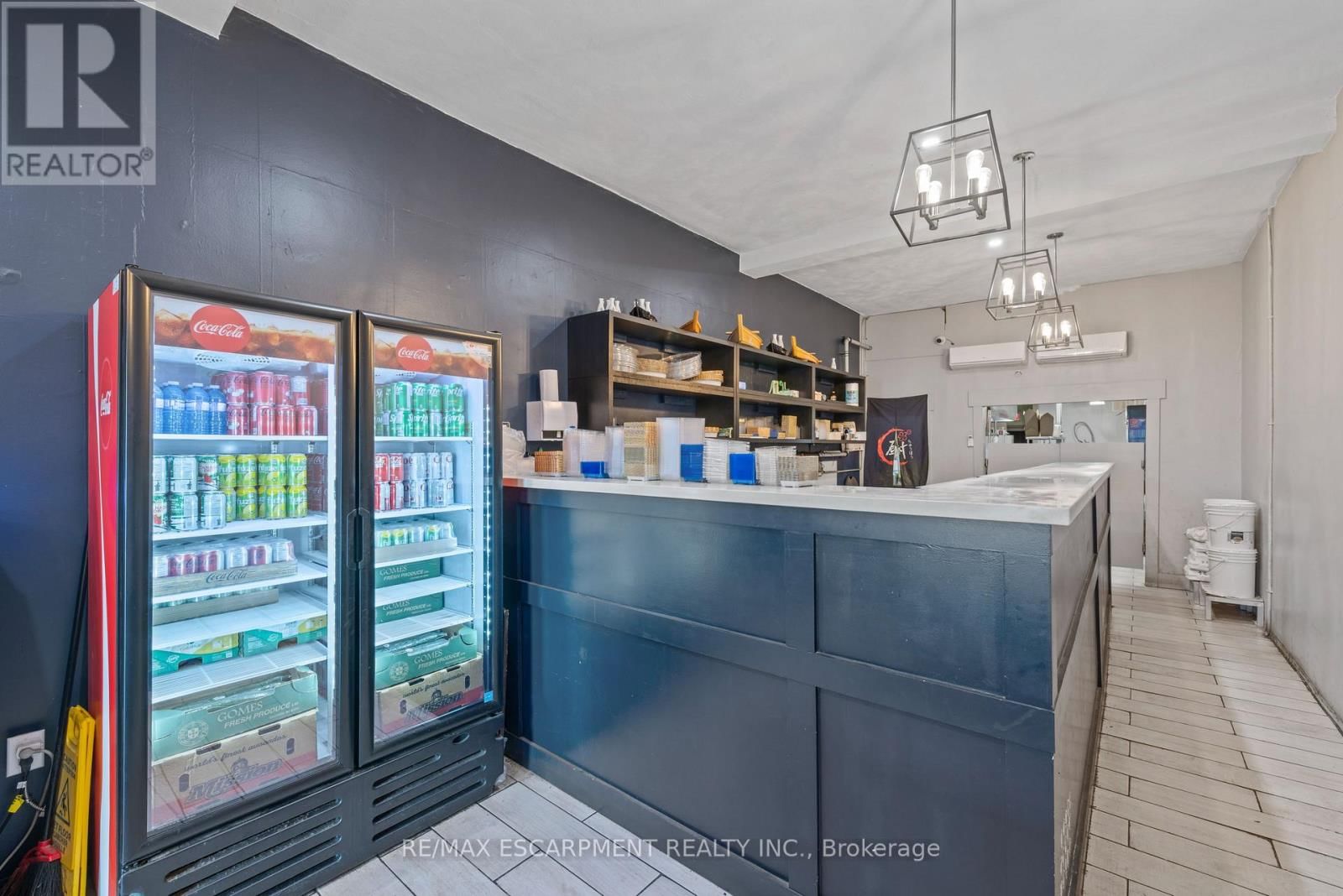 542 CONCESSION STREET Image 10