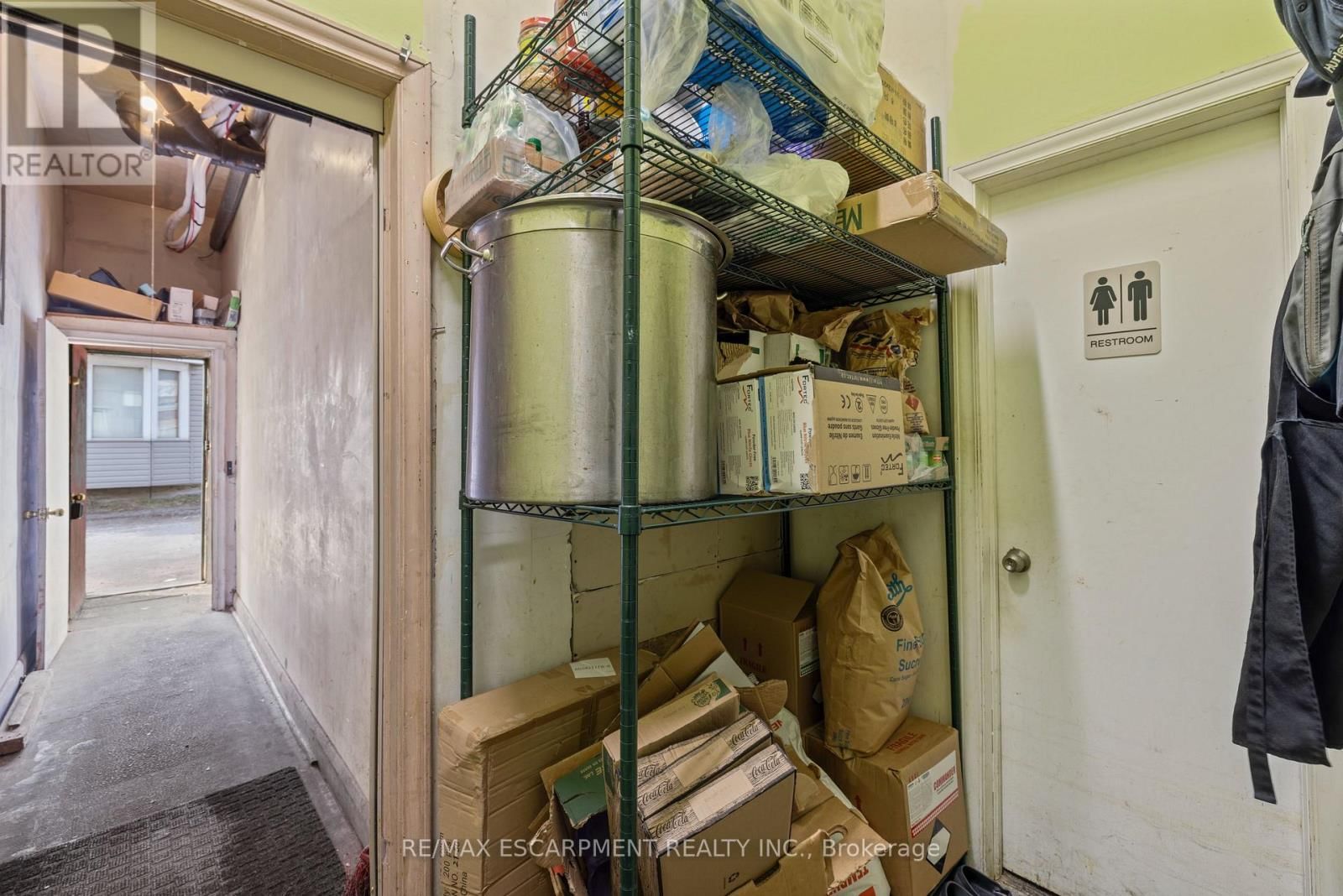 542 CONCESSION STREET Image 19