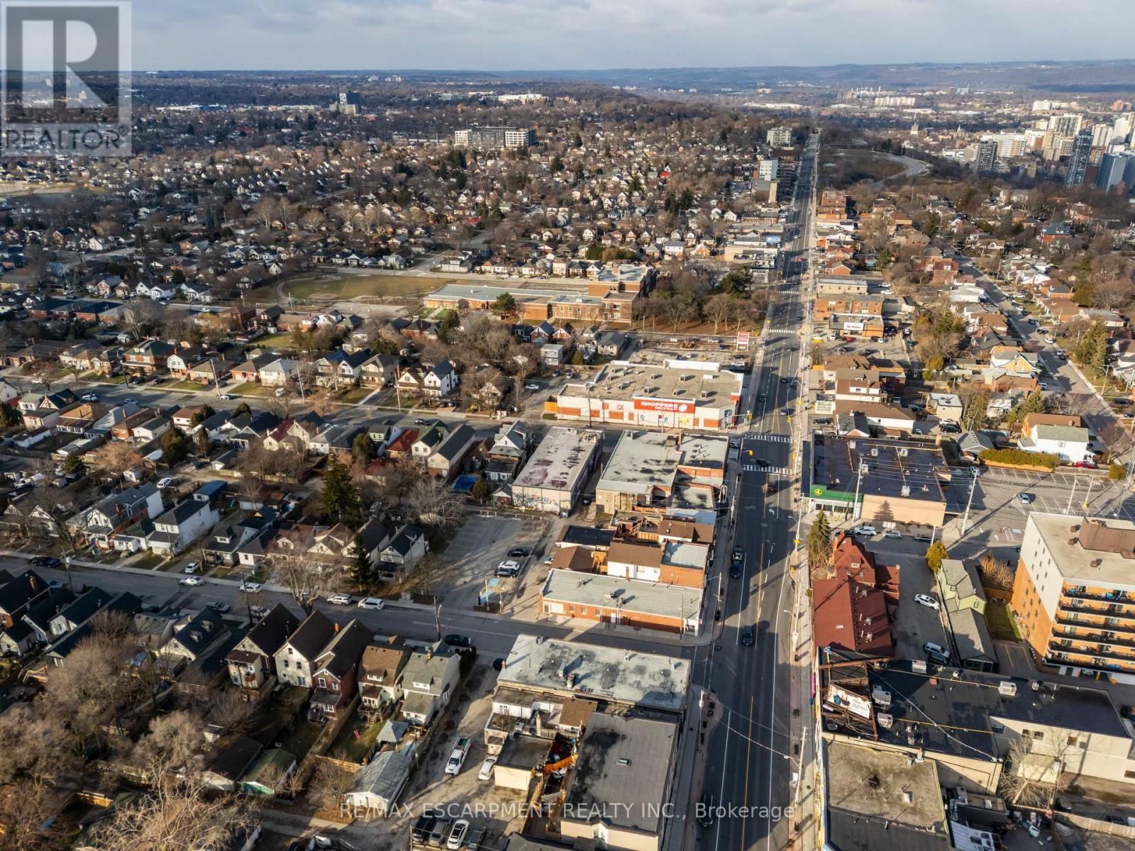 542 CONCESSION STREET Image 36