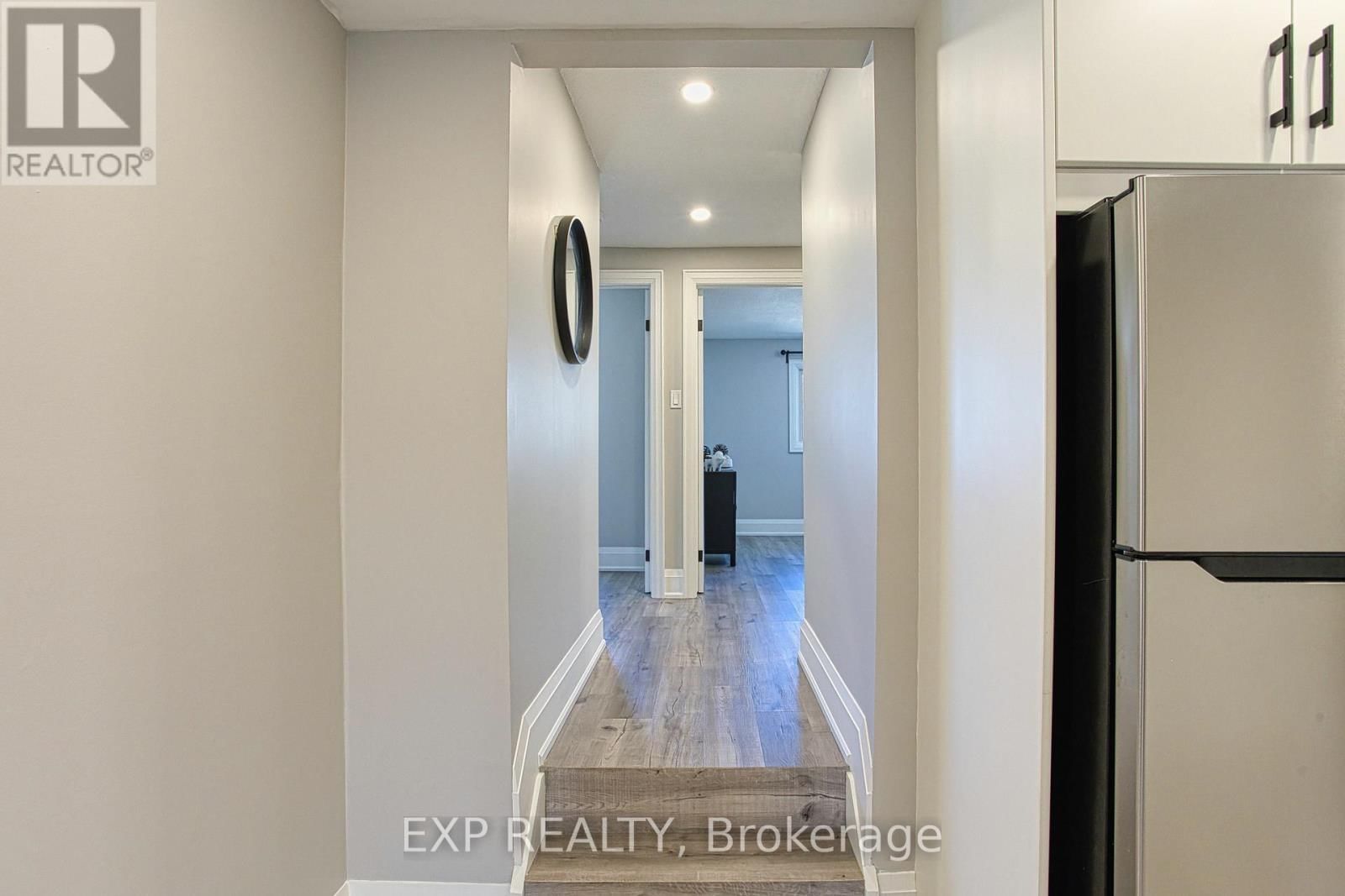 4 COLGATE COURT Image 14