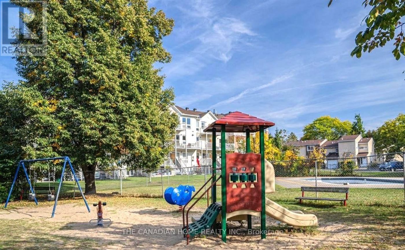 1672 LOCKSLEY LANE Image 29