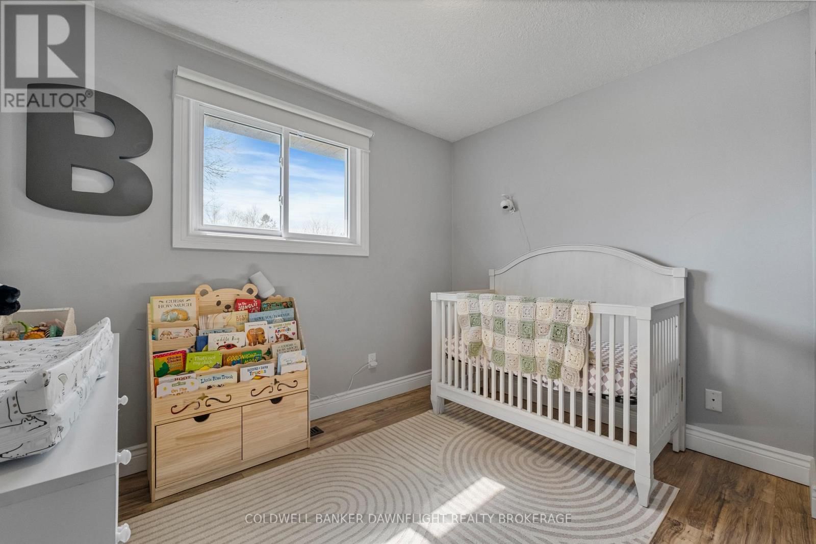 17 HAWTHORN CRESCENT Image 15