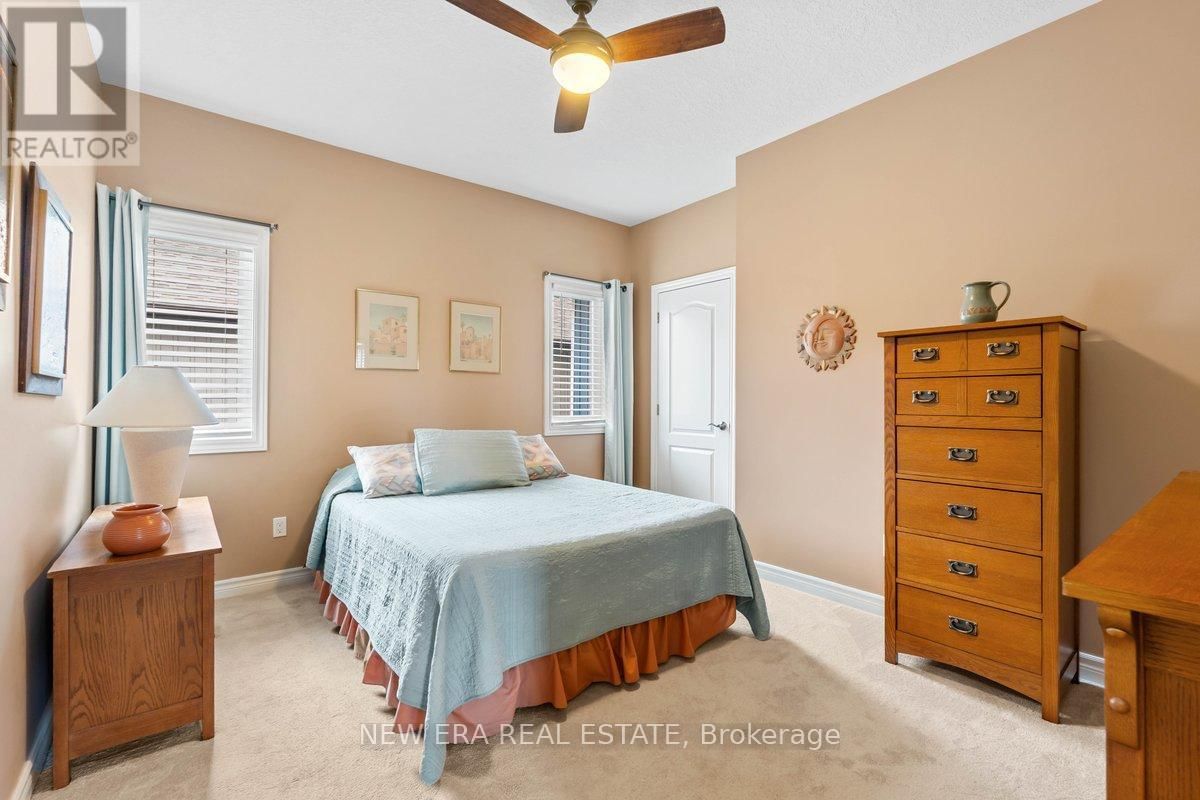 17 DORCHESTER DRIVE Image 16