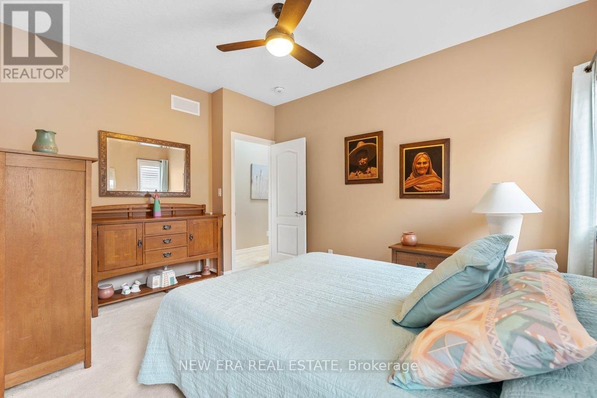 17 DORCHESTER DRIVE Image 17