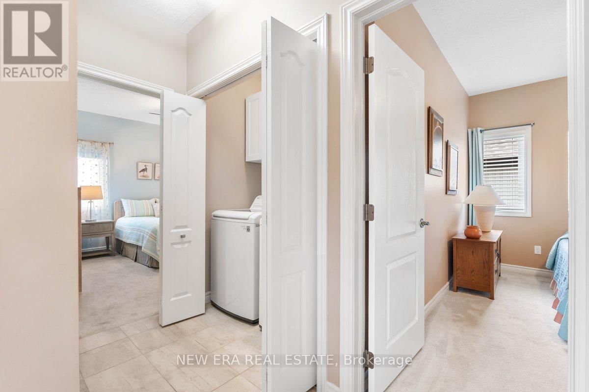 17 DORCHESTER DRIVE Image 19