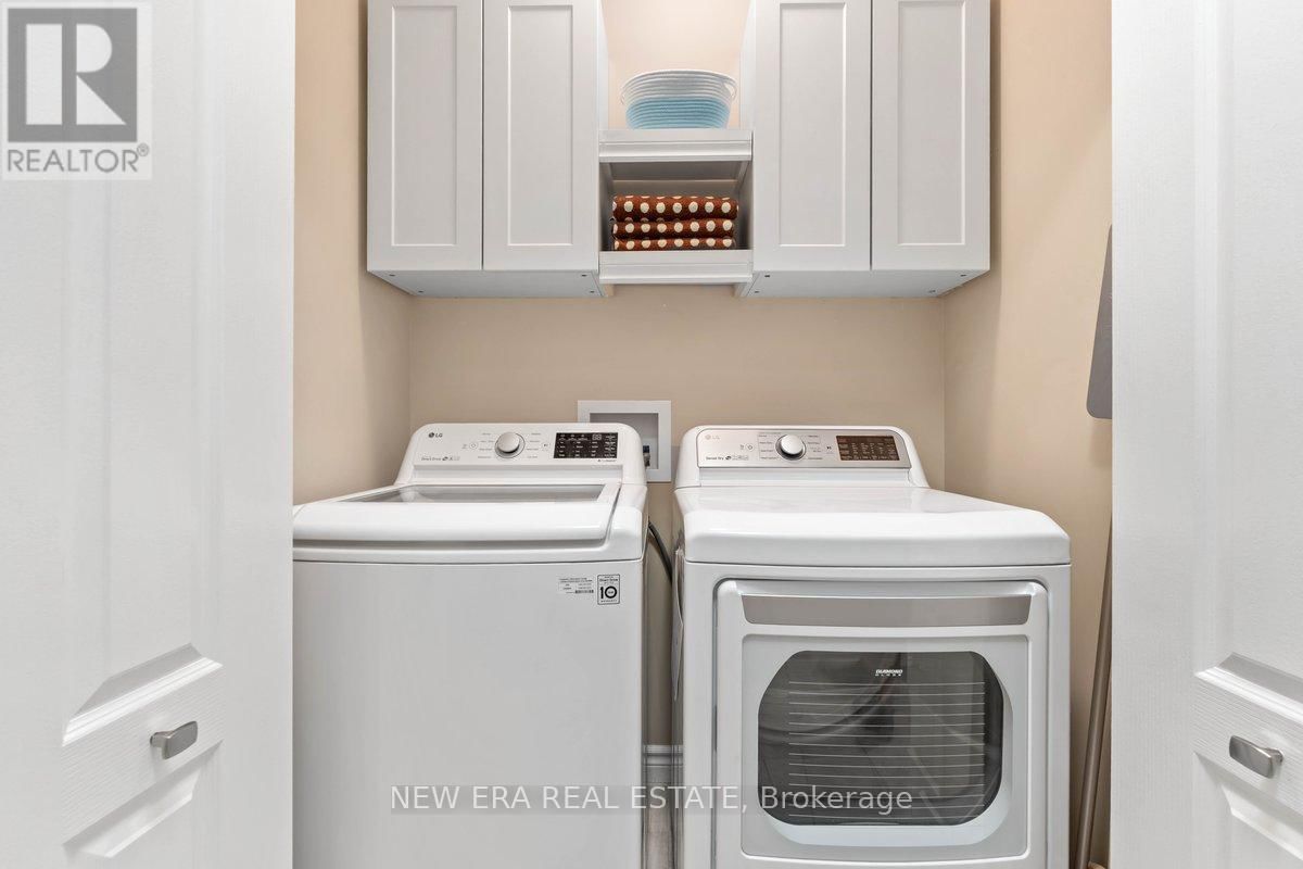 17 DORCHESTER DRIVE Image 20