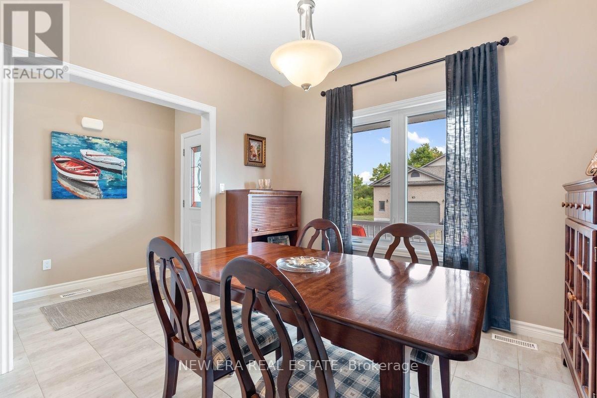 17 DORCHESTER DRIVE Image 23