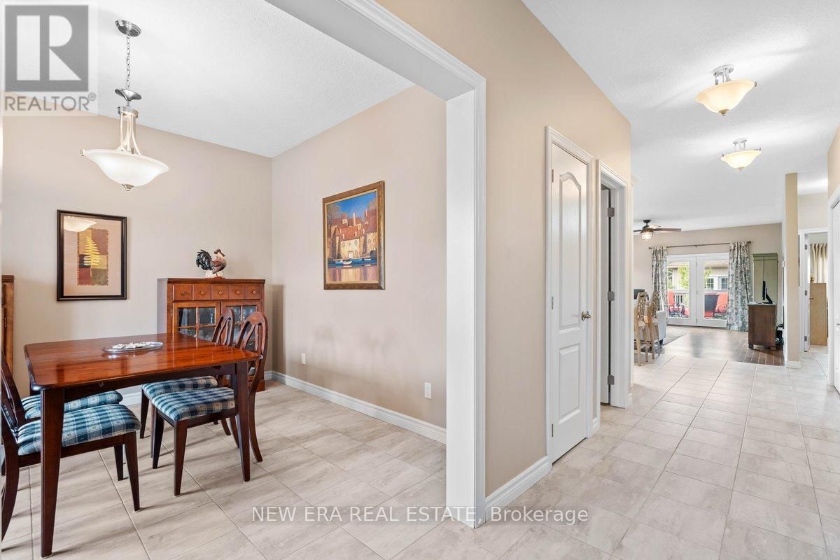 17 DORCHESTER DRIVE Image 3