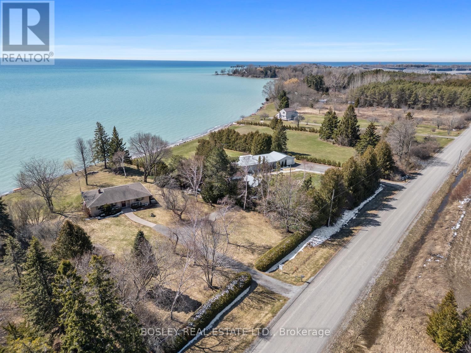 373 VICTORIA BEACH ROAD Image 3