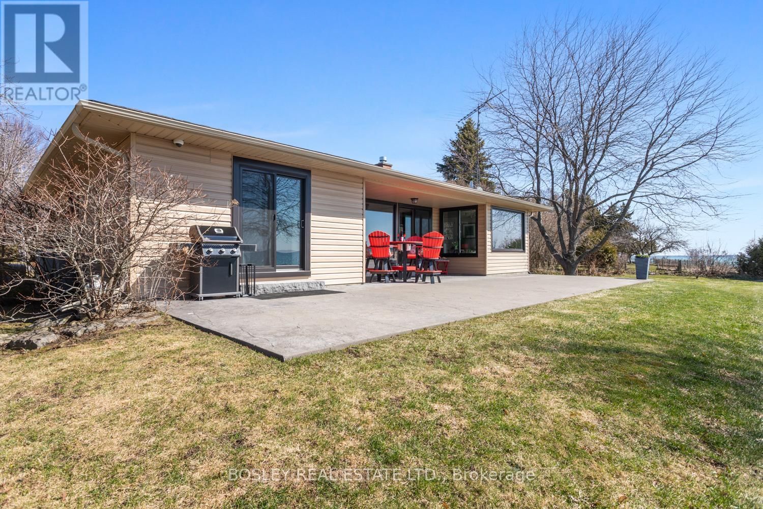 373 VICTORIA BEACH ROAD Image 33