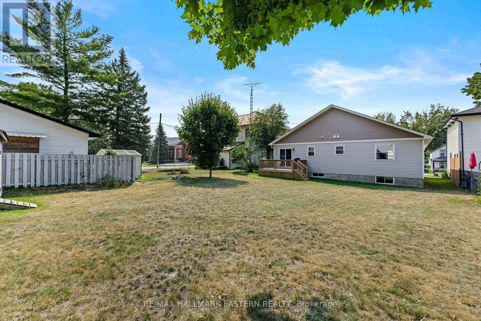 17 MATHISON STREET EAST Image 38