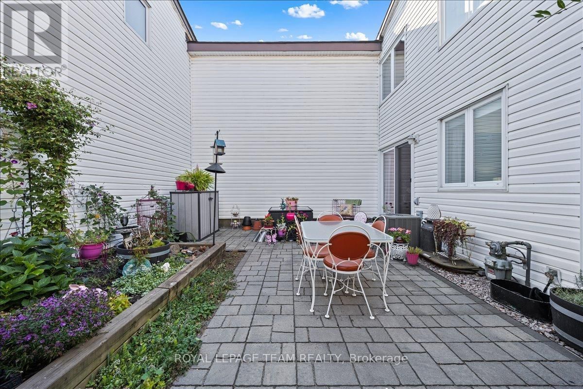 221 - 3310 SOUTHGATE ROAD Image 33